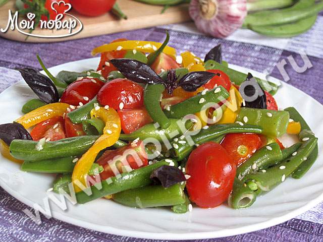 Салат из зеленой фасоли и болгарского перца, порция 40 г общепит