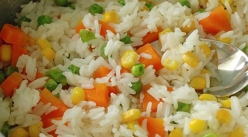 Рис с овощами, порц 200 гр