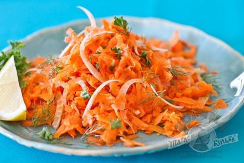 Как приготовить салат из моркови с изюмом и растительным маслом №15