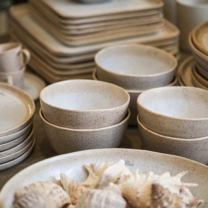Керамическая посуда: разновидности, особенности использования, современные бренды