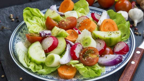 Микс салатов со свежими овощами(ТТК78610)